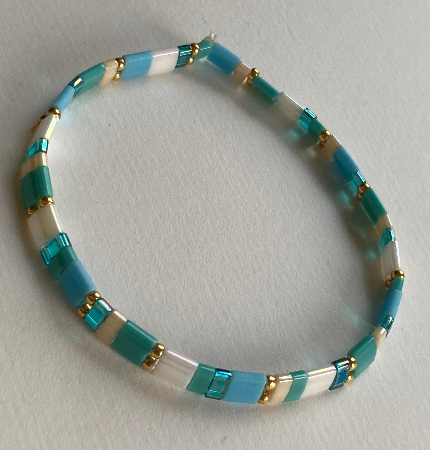 NIARA - aqua Farben elastisches Armband - Mein Shop