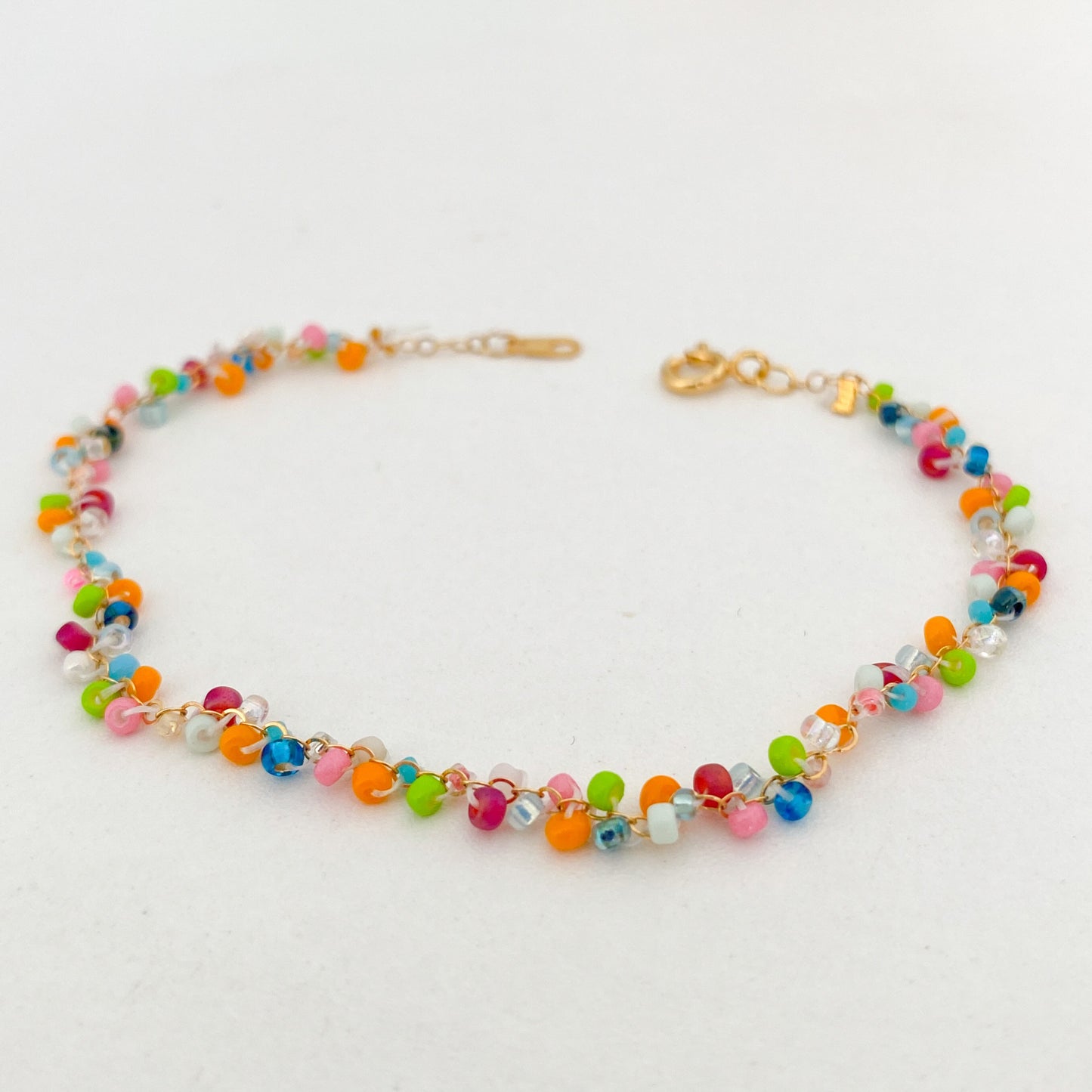 TAMI - buntes Gold Armband im Lilley-Design
