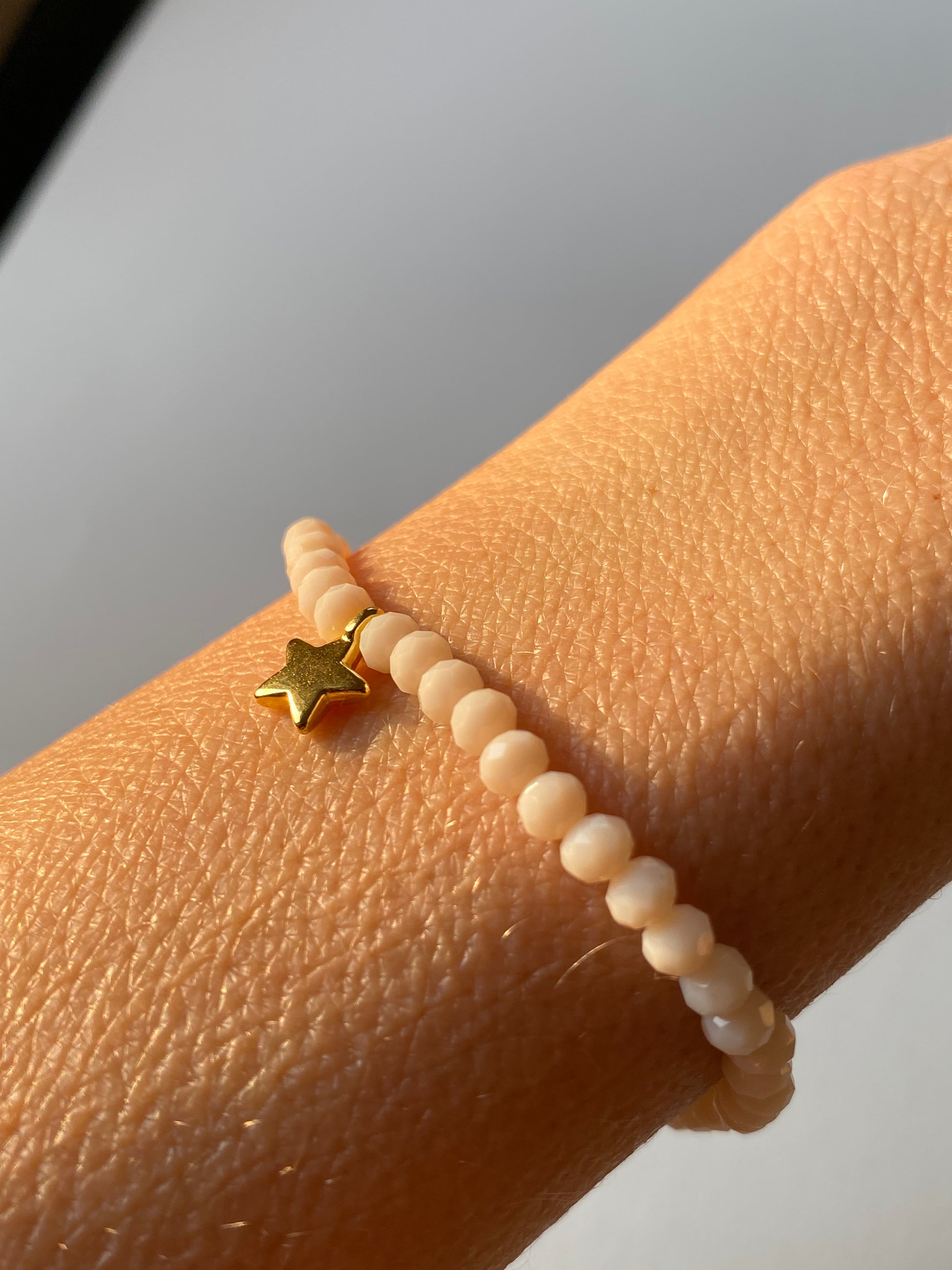 NOÉA  Pastell Charm-Stretcharmband - Mein Shop 