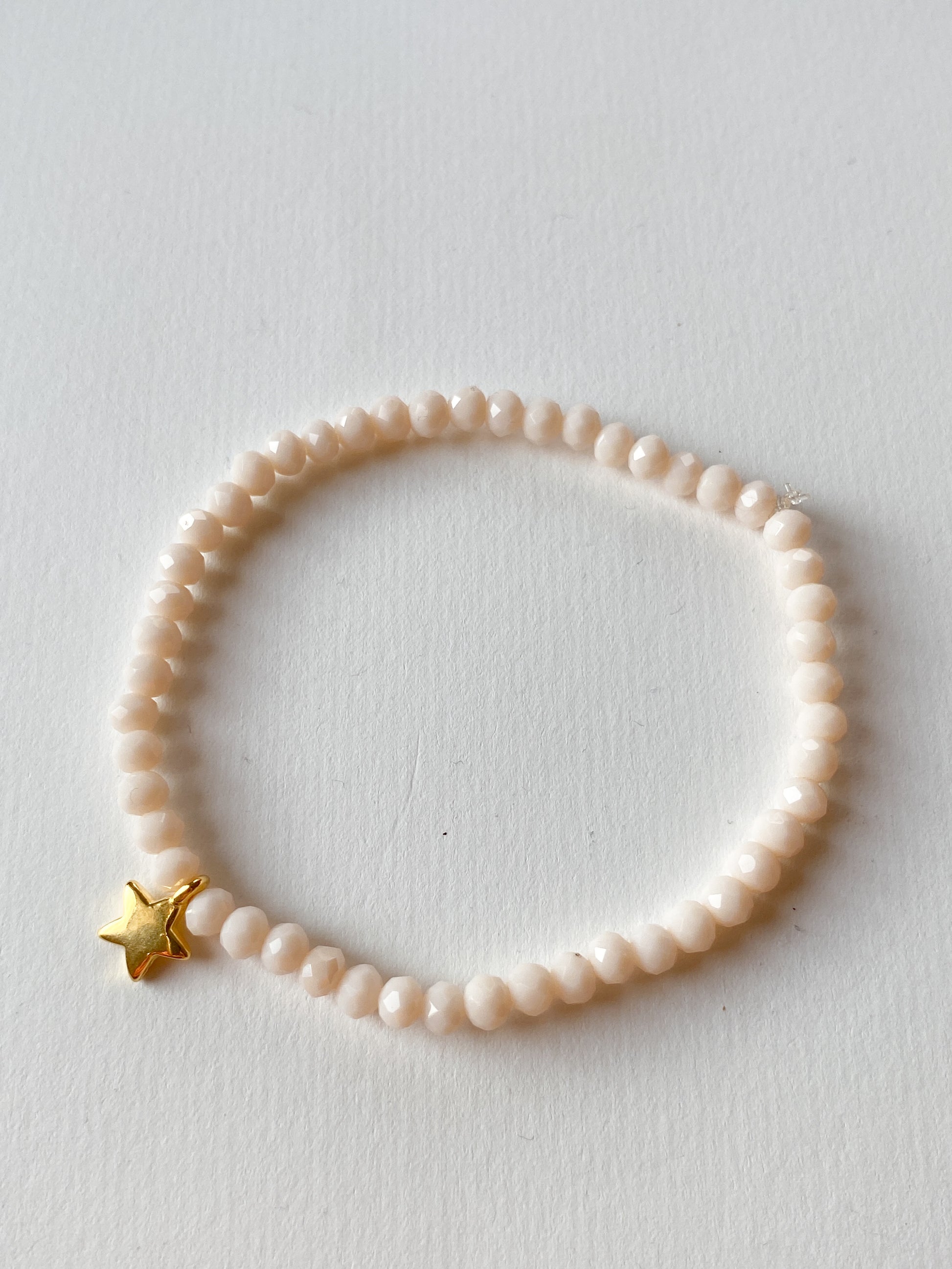 NOÉA  Pastell Charm-Stretcharmband - Mein Shop