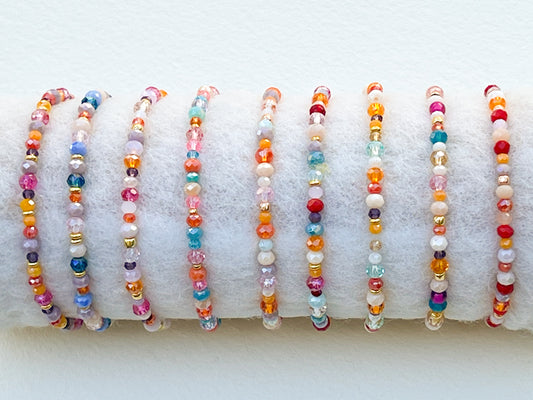 MOOD – Handgemachte Unikat-Boho-Armbänder aus Glasperlen