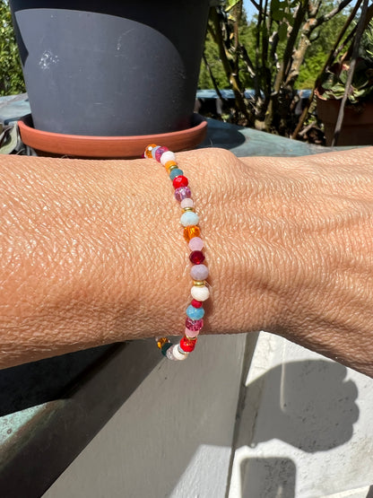 MOOD – Handgemachte Unikat-Boho-Armbänder aus Glasperlen