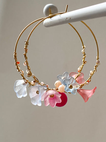 BLUSH - Große vergoldete Blumen Creolen - Mein Shop