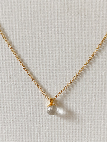 handgemachte Goldkette Bergkristall Edelsteinanhänger - Charm /  GRACE Gold