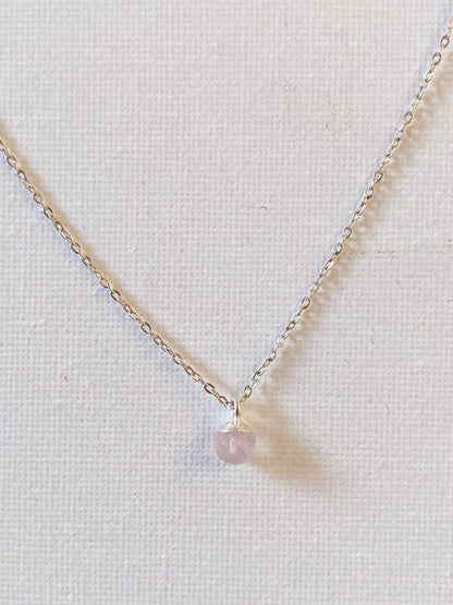 Handgemachte Silberkette mit Rosenquarz Anhänger - Charm  - GRACE Silber