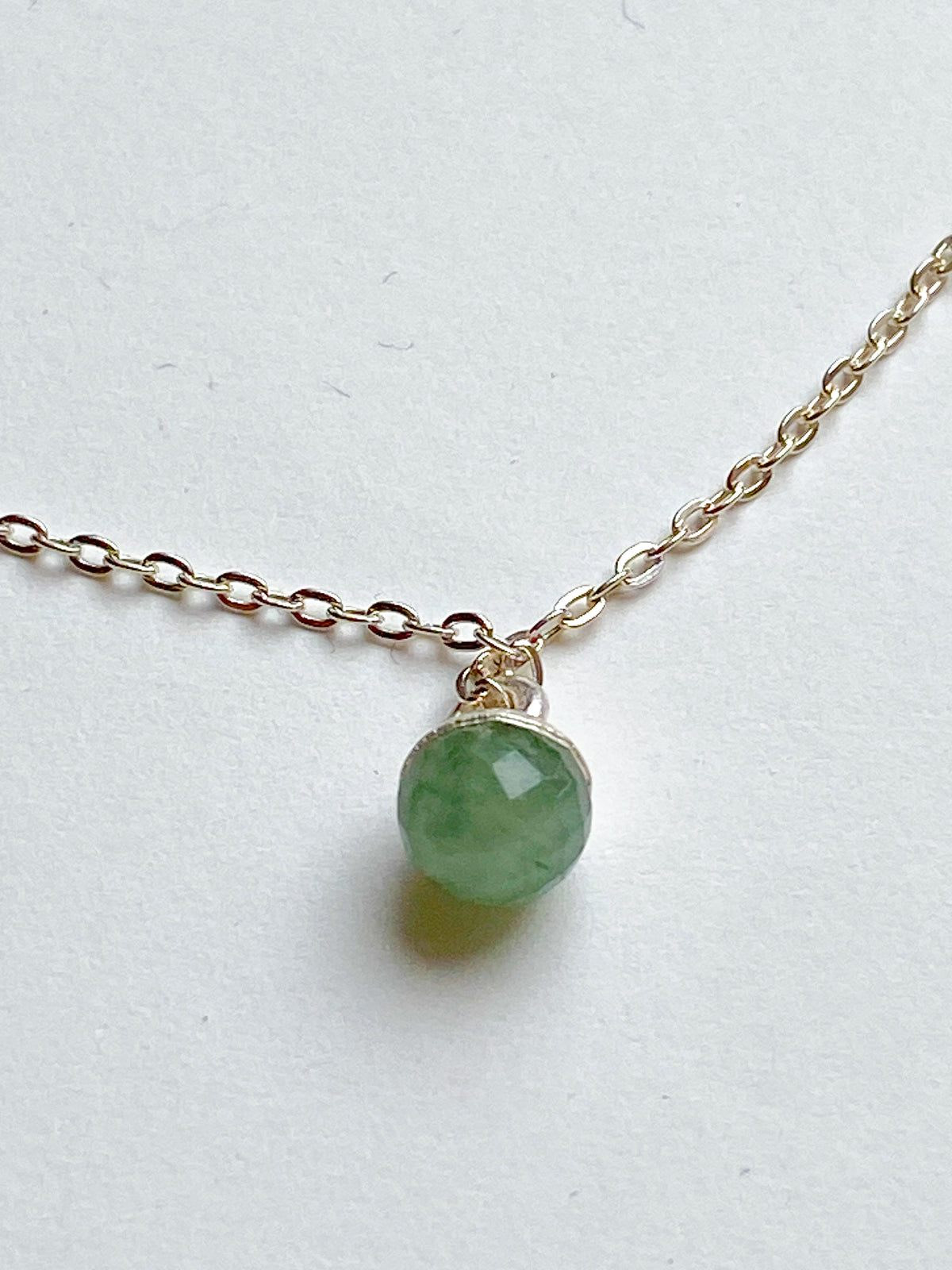 Handgemachte Silberkette mit Aventurin Anhänger / Charm - GRACE