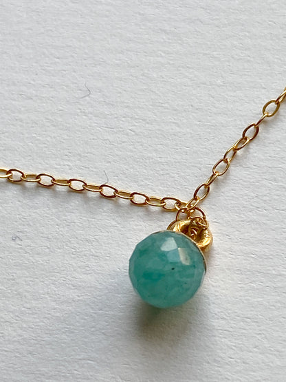 handgemachte Goldkette Amazonit Edelsteinanhänger - Charm /  GRACE Gold