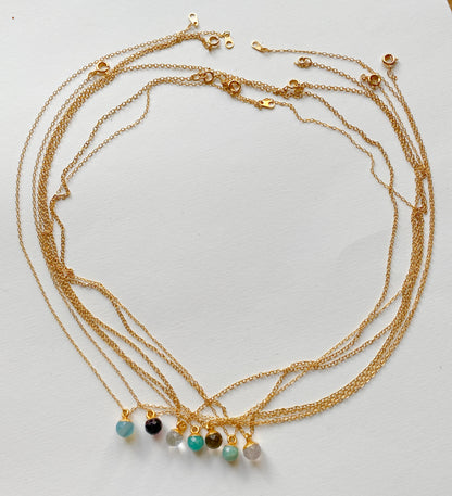handgemachte Goldkette Edelsteinanhänger - Charm /  GRACE Gold
