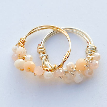 CREAMY - Gold/Silber Ring mit cremefarbenen Glasperlen - Mein Shop