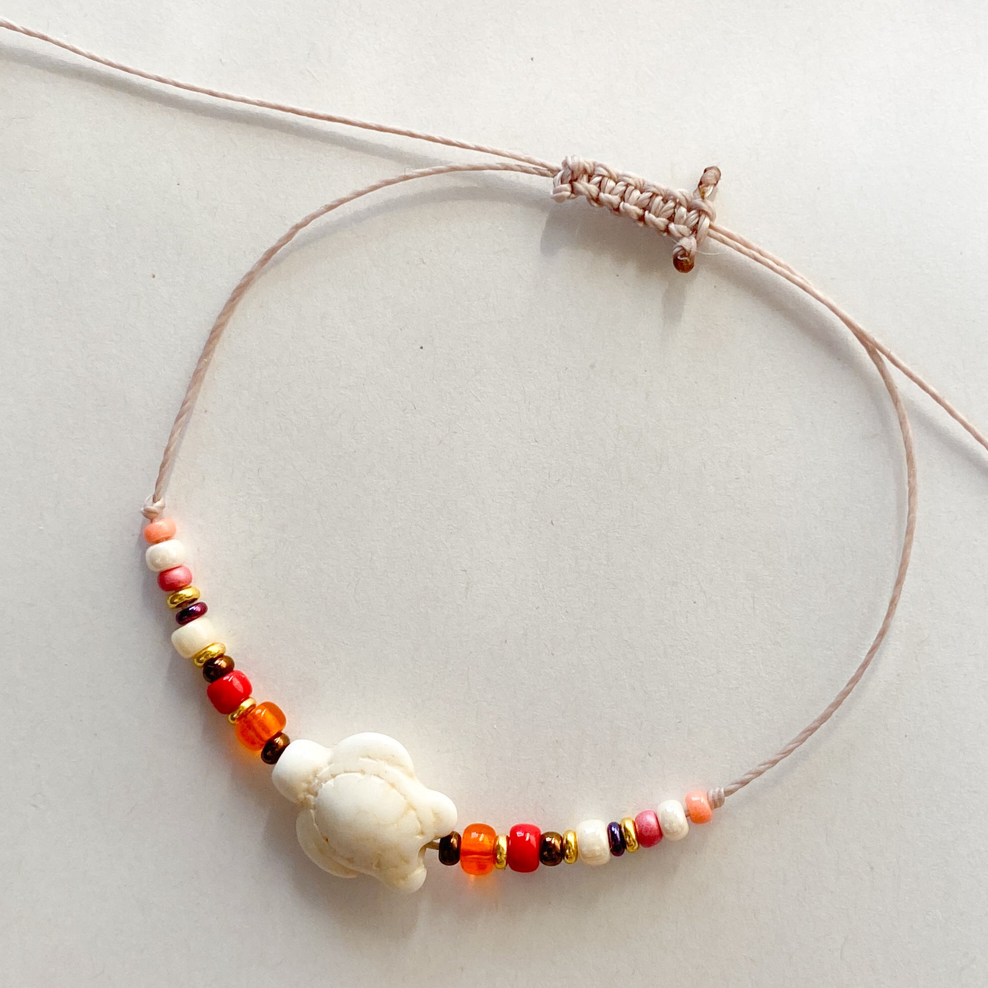 SCHILDI - Schiebeknoten Armband mit Schildkröte