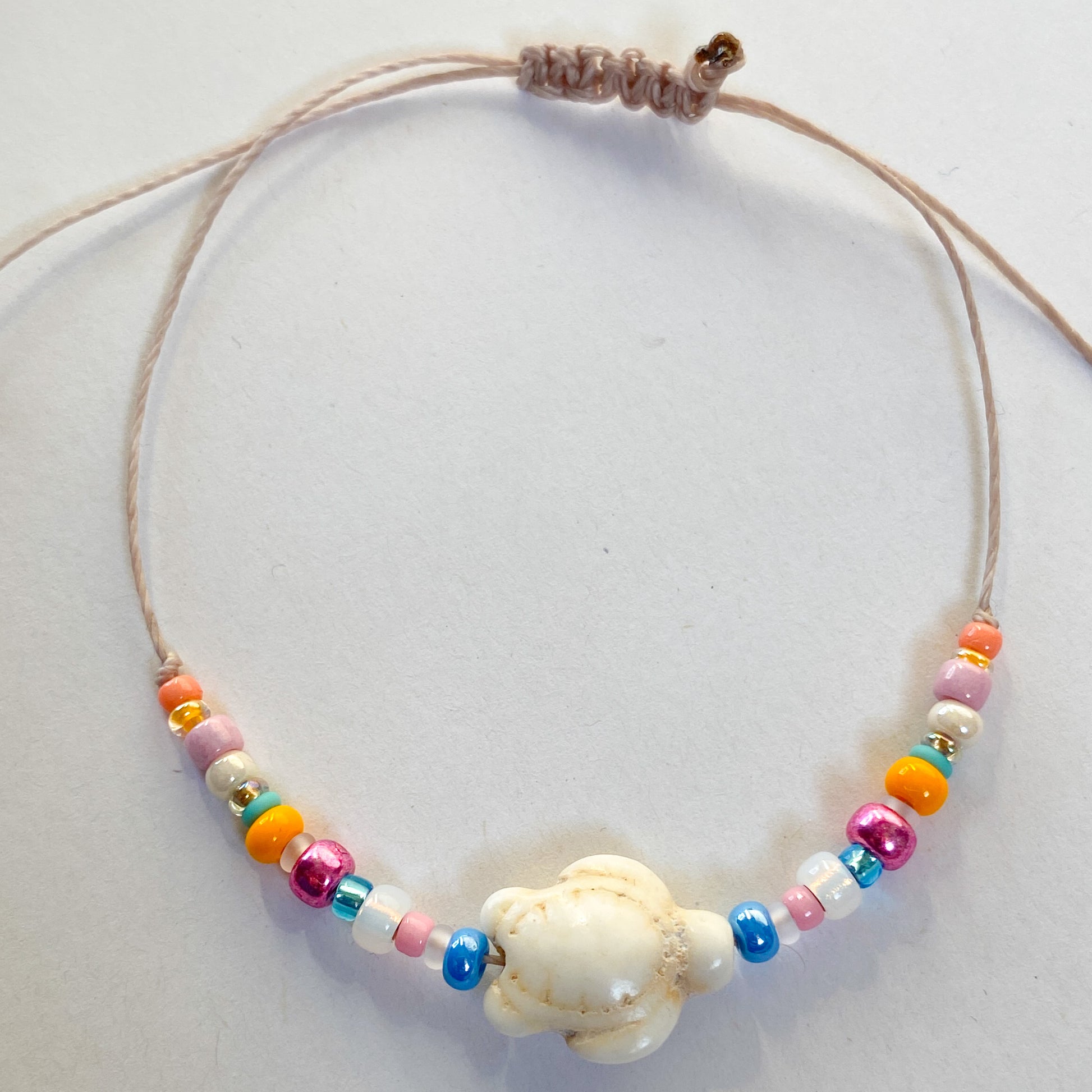 SCHILDI - Schiebeknoten Armband mit Schildkröte