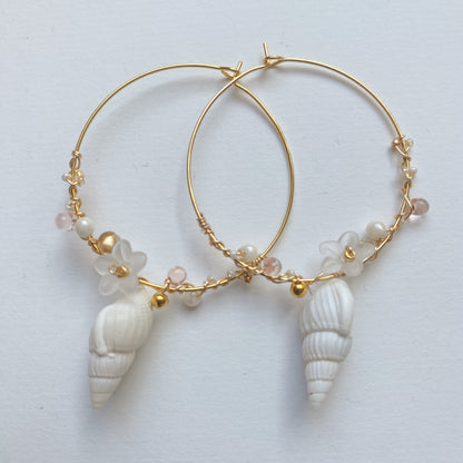 handgemachte große Gold Creol Ibiza bohoStyle mit Muscheln und Blüten