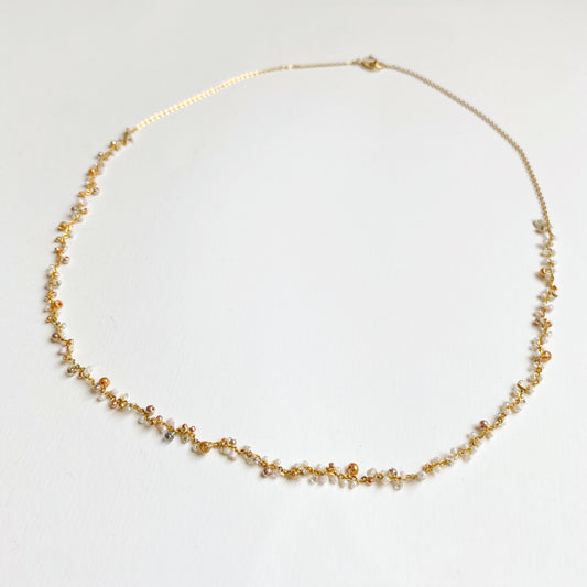 White Wedding -  Vergoldete Perlenkette im Lilleydesign