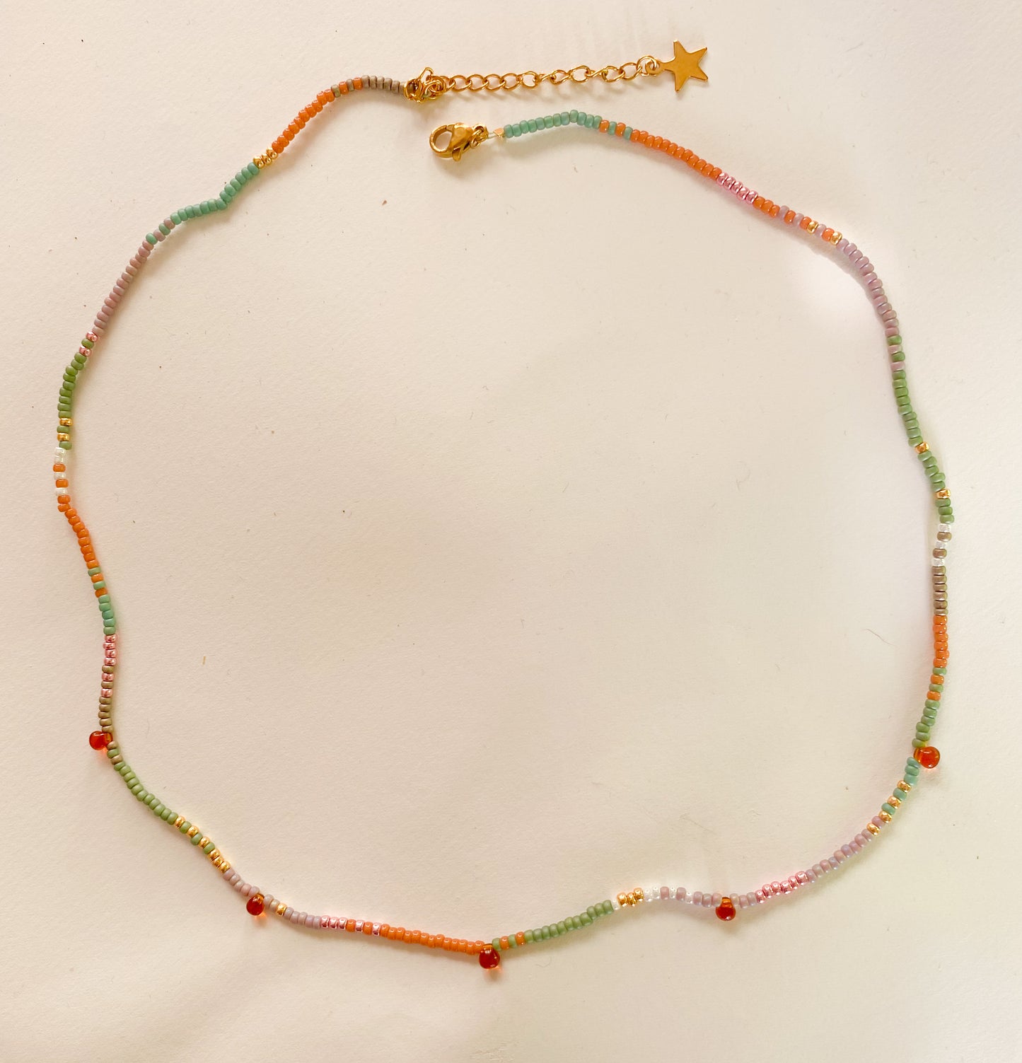 Handgemachte Glasperlenkette in Herbstfarben - Sabetti | Boho-Schmuck