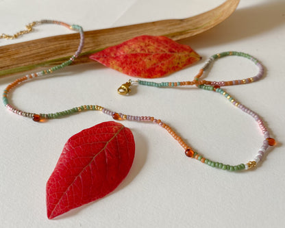 Handgemachte Glasperlenkette in Herbstfarben - Sabetti | Boho-Schmuck