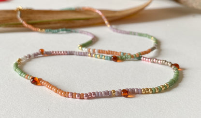 Handgemachte Glasperlenkette in Herbstfarben - Sabetti | Boho-Schmuckoi