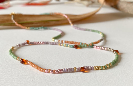 Handgemachte Glasperlenkette in Herbstfarben - Sabetti | Boho-Schmuck